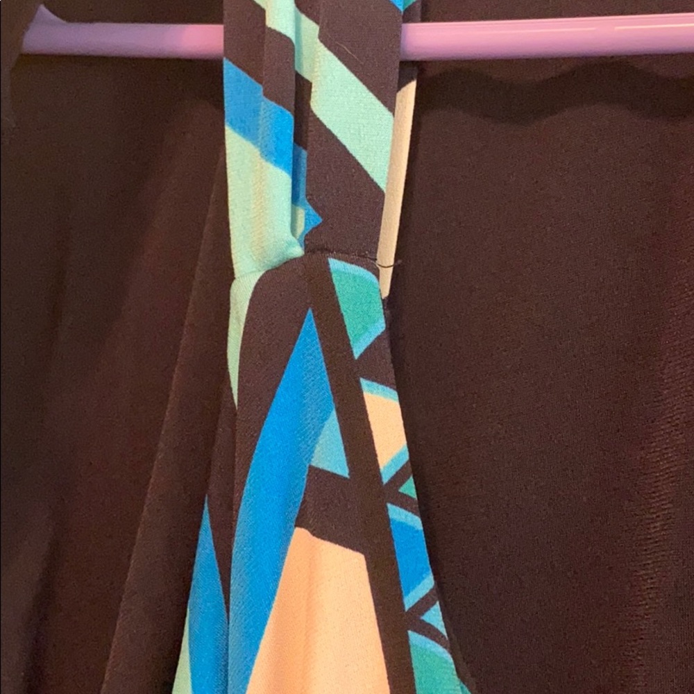 Dress - Picture 3 of 4